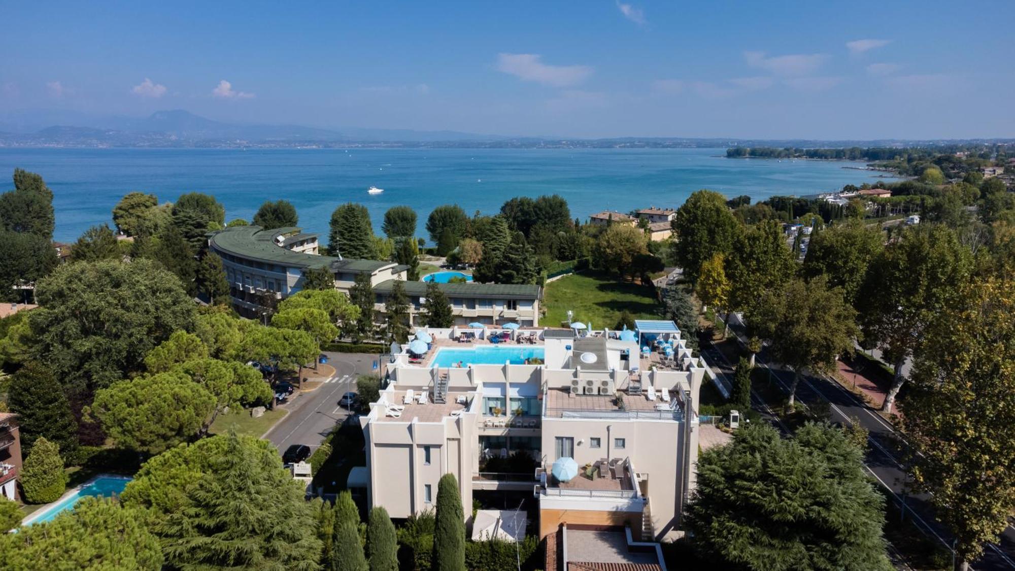 Hotel Alfieri Sirmione Esterno foto