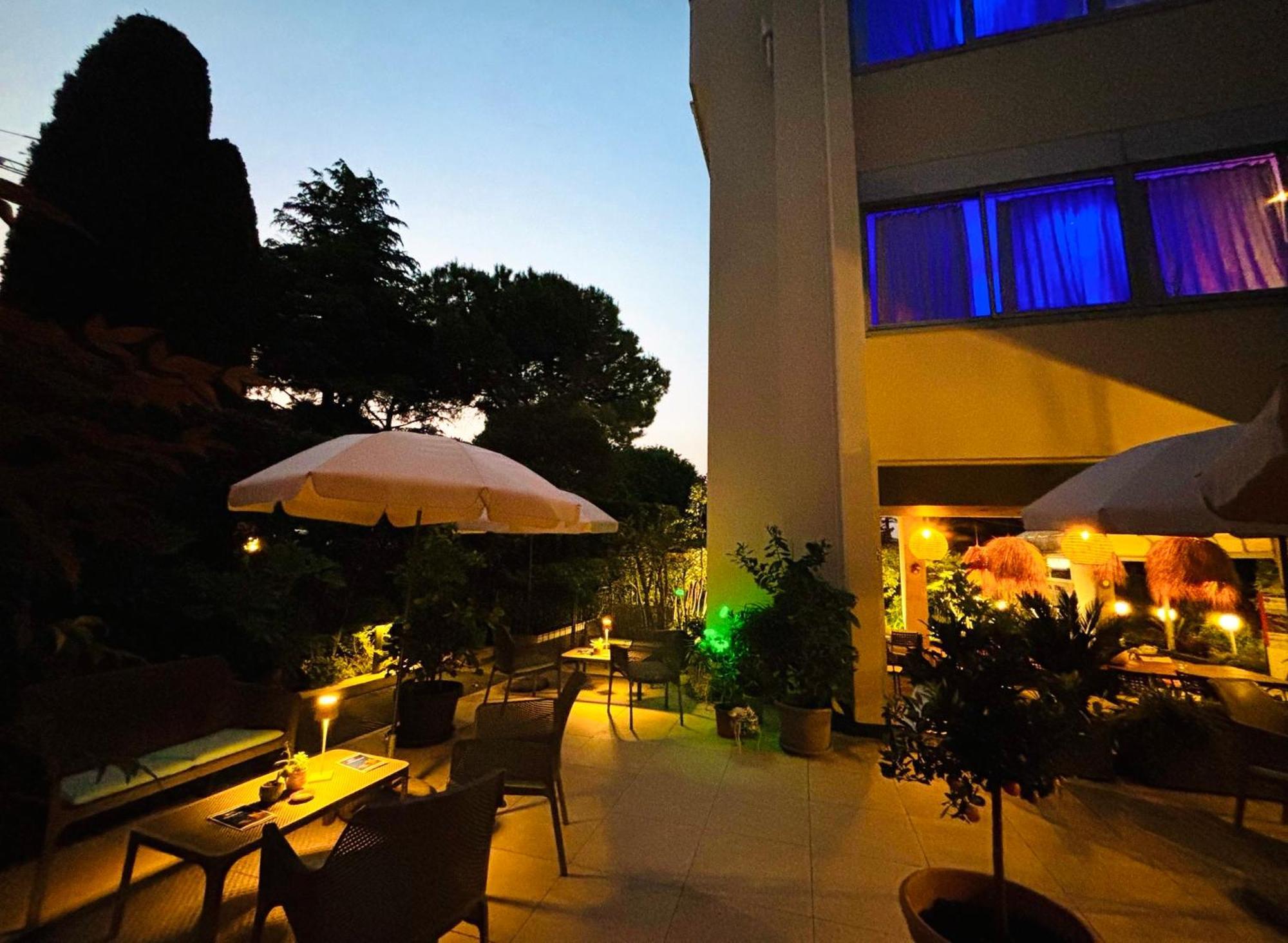 Hotel Alfieri Sirmione Esterno foto
